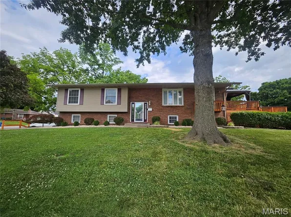 2201 Richmond Ave, Granite City, IL 62040