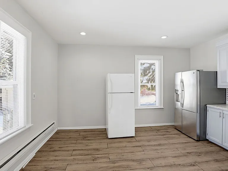 1125 S 7th St — Photo 13