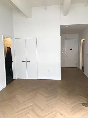 Rented by Douglas Keisler, LREB | media 23