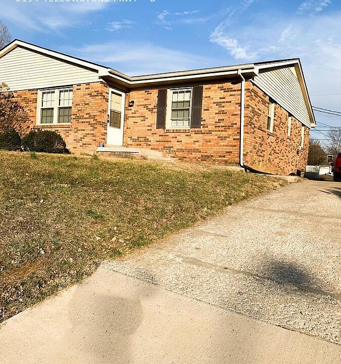 1st image of 3194 Yellowstone Pkwy #B