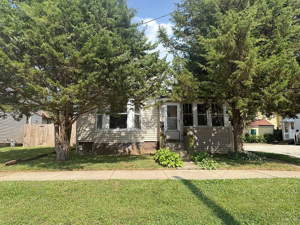 1st image of 209 Sherman Pl