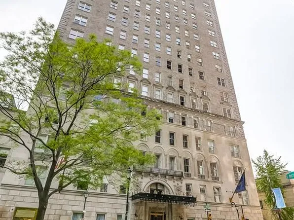 237 S 18th St APT 19B, Philadelphia, PA 19103