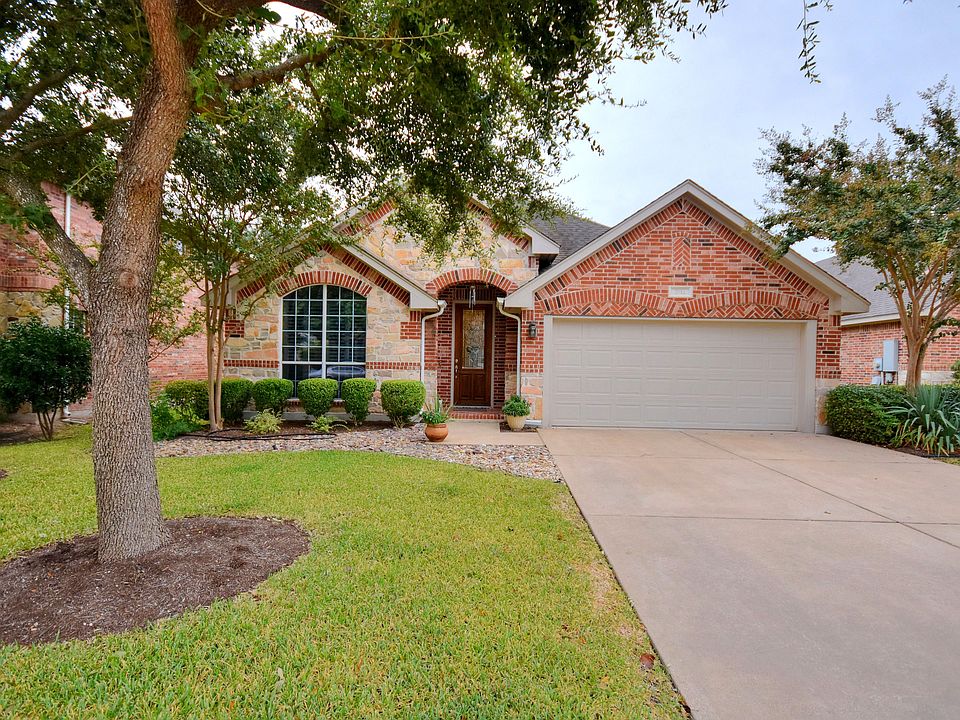 1st image of 2912 Plantation Dr