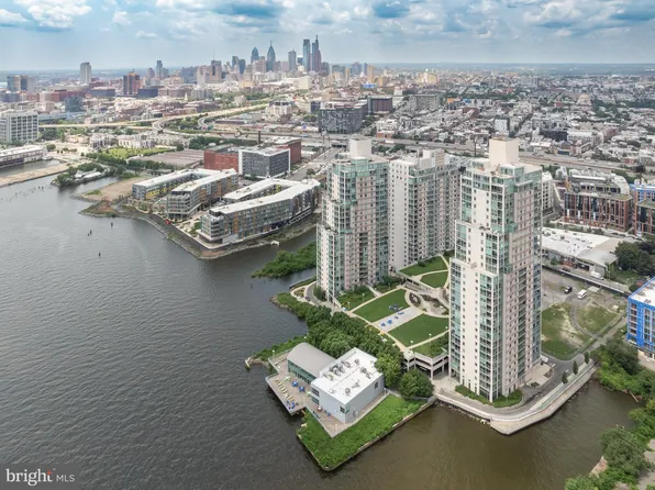 901 N Penn St #P2401-2, Philadelphia, PA 19123