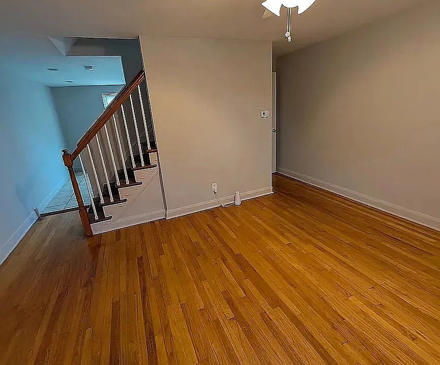 1st image of 7837 Hillsway Ave