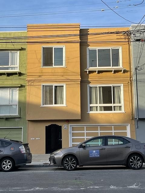 1st image of 118A Holloway Ave