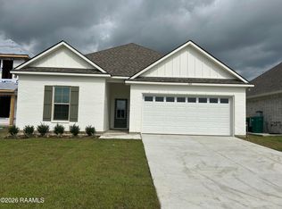 104 Heirloom Row, Broussard, LA 70518