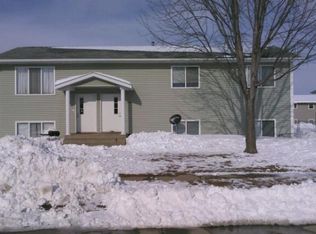 1118 Madison St, Vermillion, SD 57069