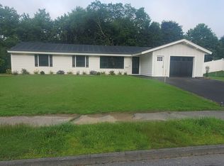 17 Richard Rd, Hudson, MA 01749