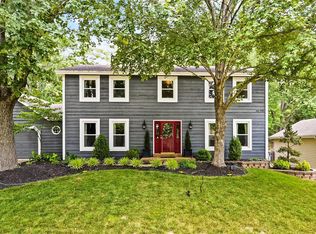 1970 Lake Clay Dr, Chesterfield, MO