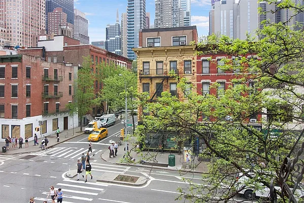 Rented by Triplemint | media 21