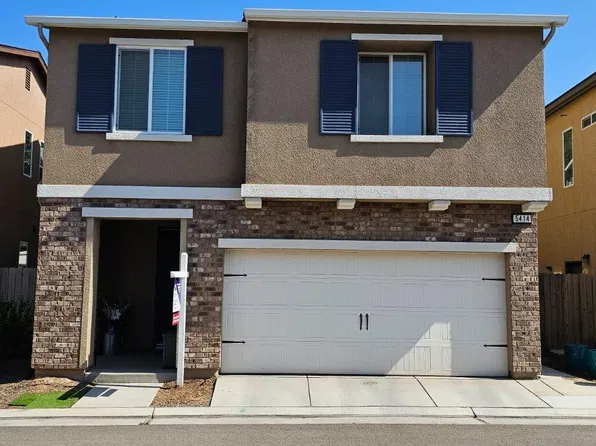 5414 W Santa Barbara Dr, Fresno, CA 93722