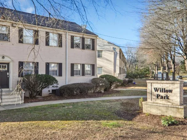 405 Willow Ln APT 5, Decatur, GA 30030