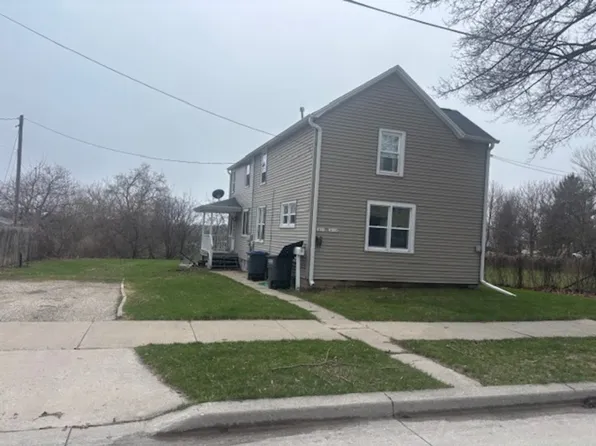 1611 Ontario Ave, Sheboygan, WI 53081