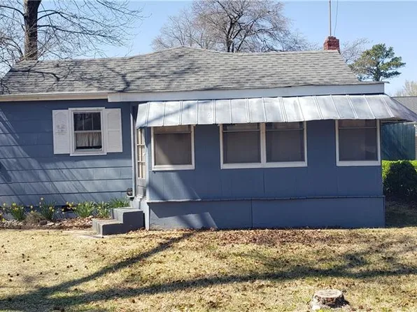 317 Albert Ave, Chesapeake, VA 23323
