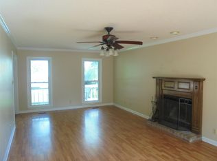 1230 Archwood Dr, Clarksville, TN 37042