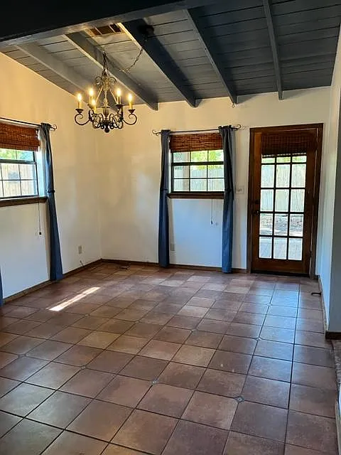 2 bed, 1216 sqft, $1,650 — Photo 4