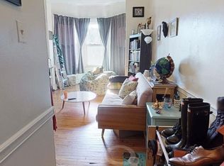 208 S 43rd St APT 2R, Philadelphia, PA 19104