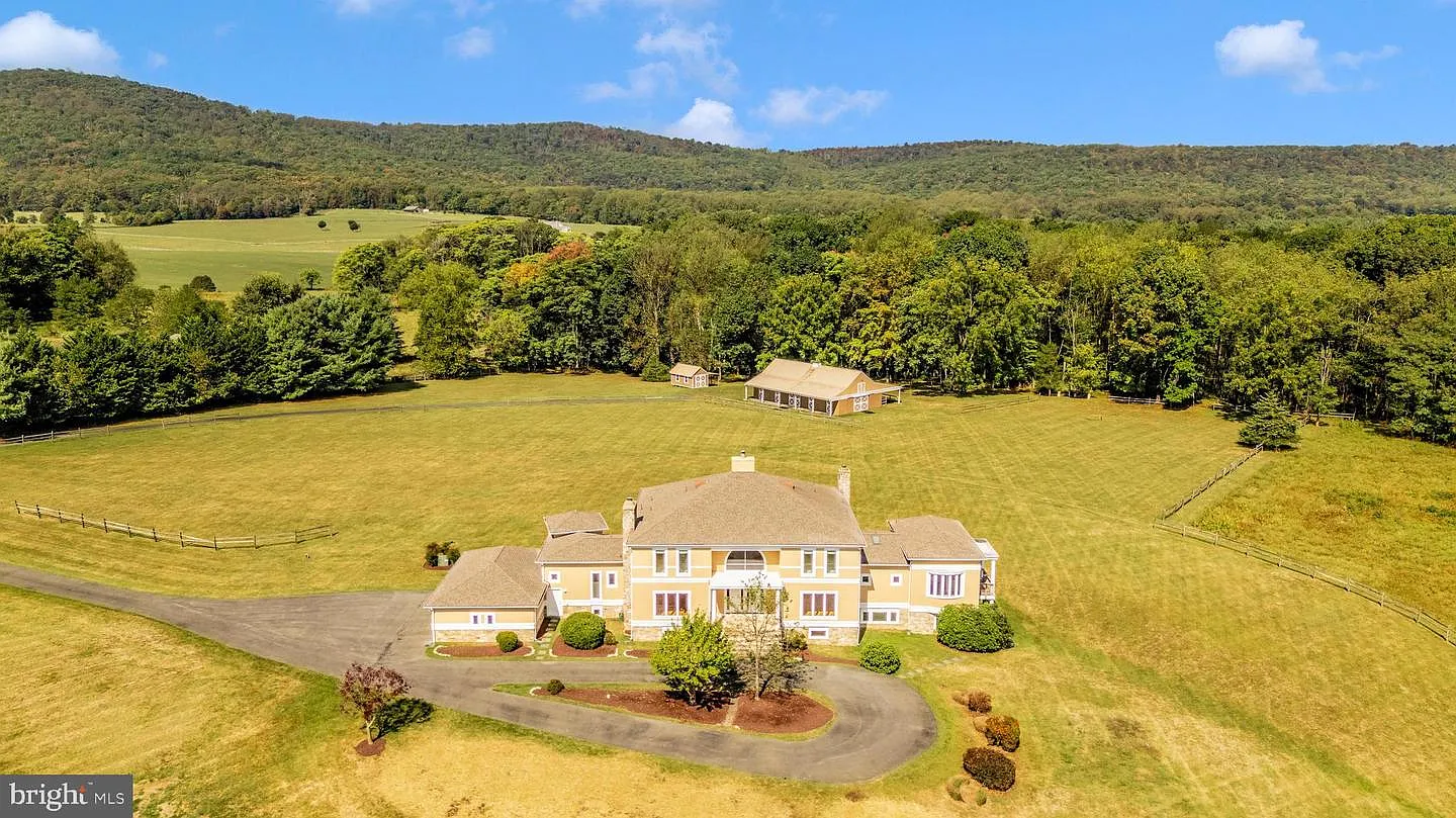 12 Barley Field Ct photo 1