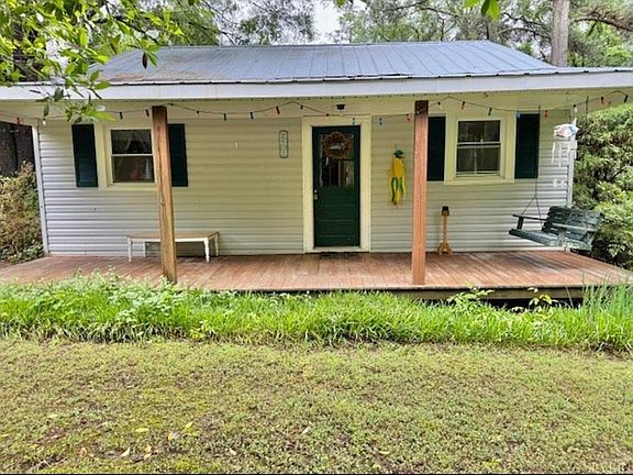 3rd image of 40 Abbeville Dr