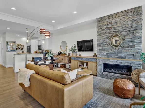 2655 Jeannette Rankin Dr, Helena, MT 59601