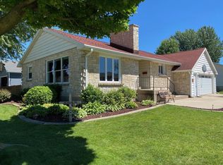 204 27th Ave, Monroe, WI 53566