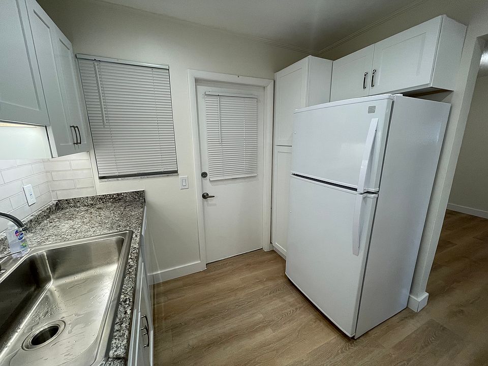 1st image of 2495 SW 82nd Ave APT 301