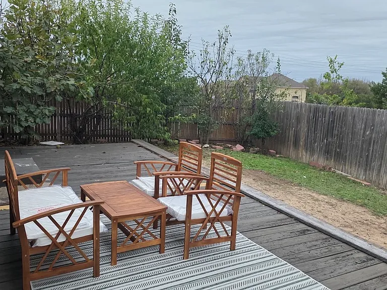 11100 Dawes Pl — Photo 35