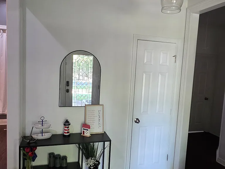 4901 Old Oak Dr — Photo 8