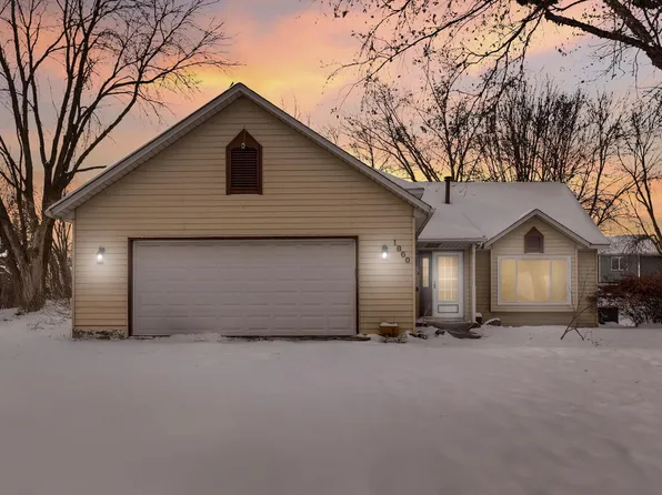 1860 Hilo Ct N, Oakdale, MN 55128