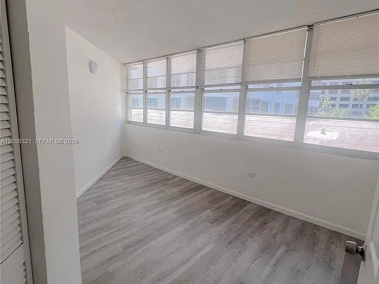 801 Brickell Bay Dr #364 — Photo 8
