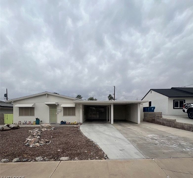 1st image of 1704 Hassett Ave