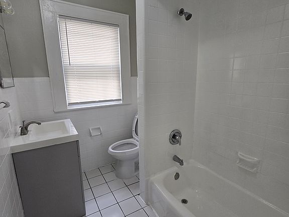 4th image of 148-150 Norwood St #G1
