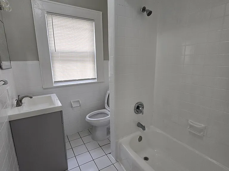 148-150 Norwood St #G1 — Photo 4