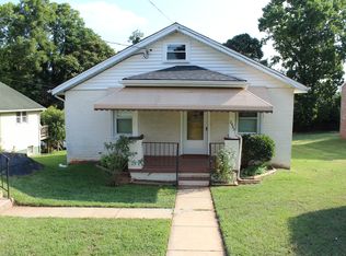 2433 Old Forest Rd, Lynchburg, VA 24501