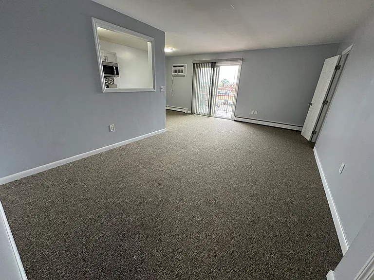 4113 Liberty Ave #E — Photo 8