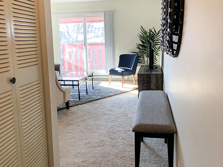 Ridge View Apartments Hallway