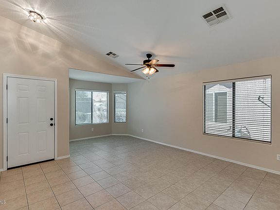 4th image of 45598 W Dirk St