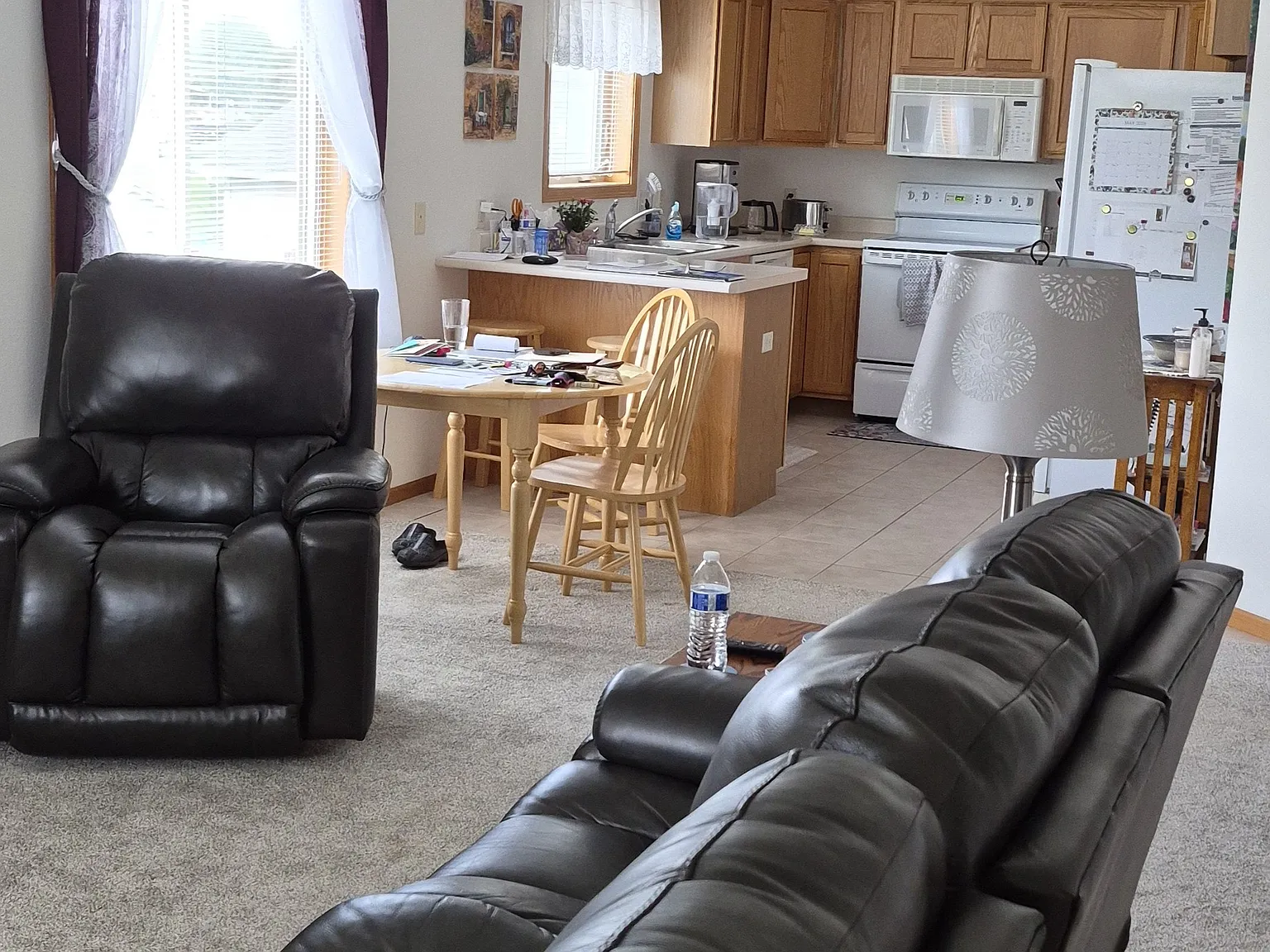 4 bed, 2220 sqft, $1,800 — Photo 4