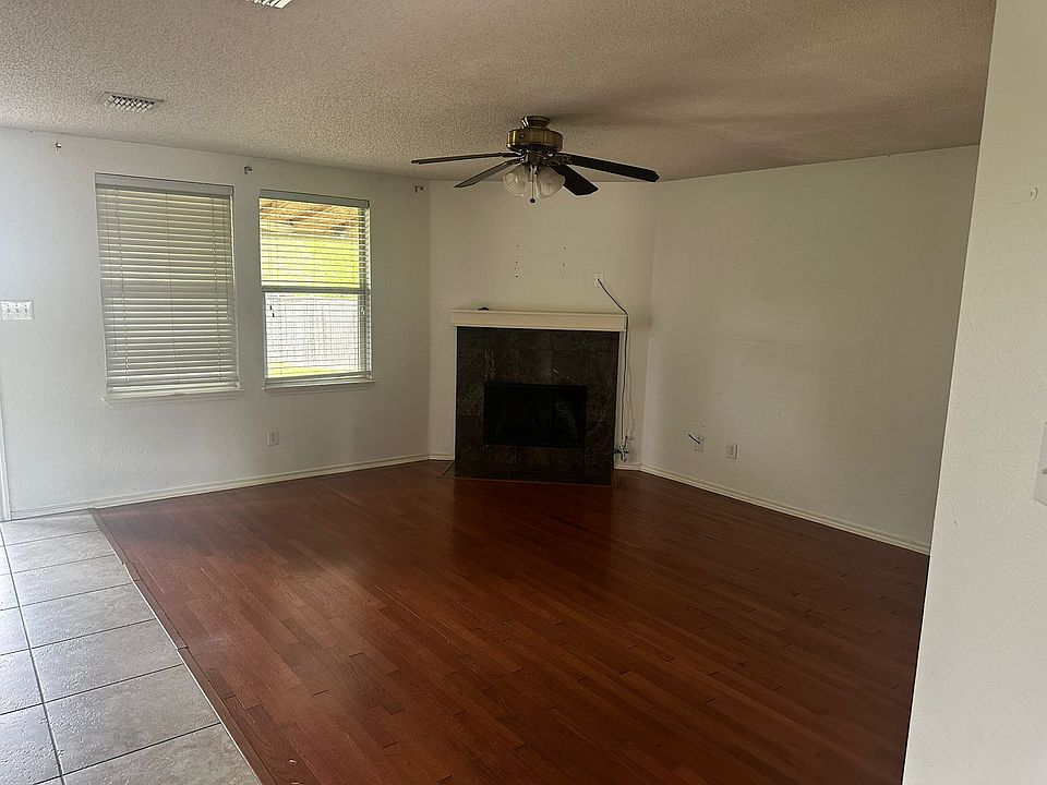 1st image of 720 Cedar Bluff Dr