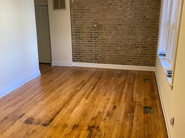 2148 N Point St #1, Chicago, IL 60647