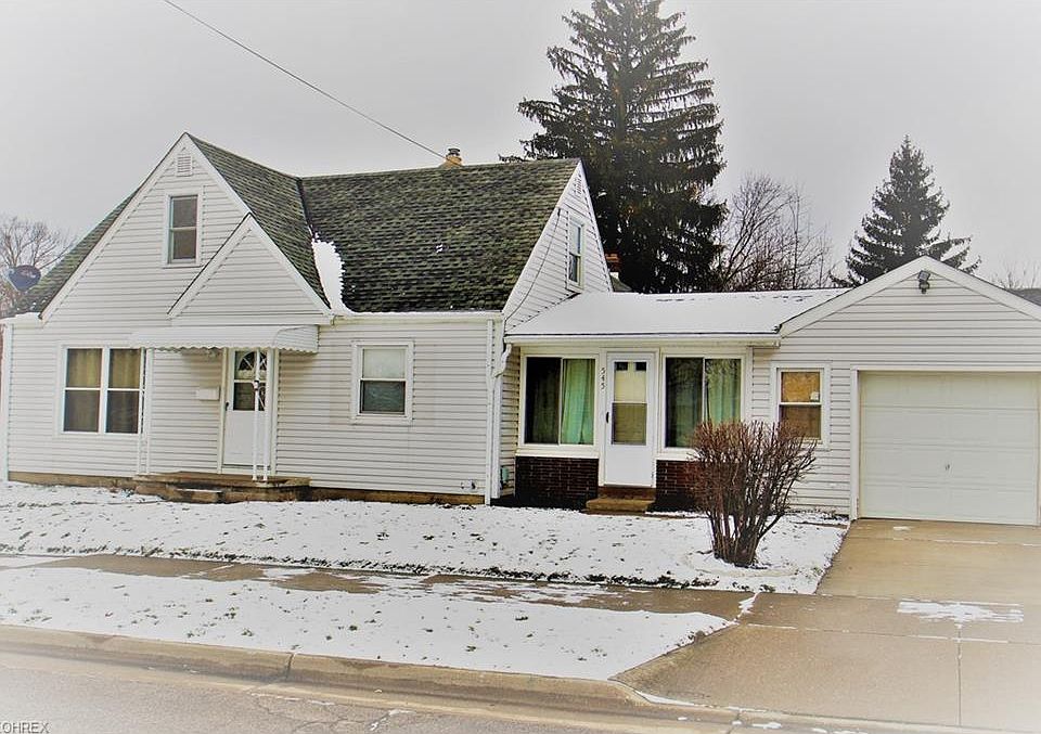 1st image of 545 Cypress Ave