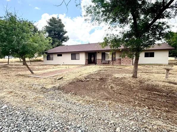 27057 Ave 196, Strathmore, CA 93267