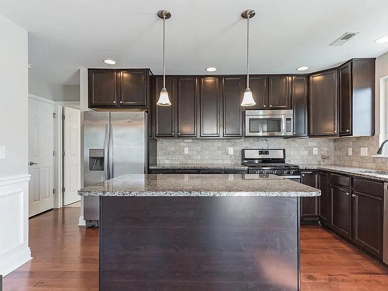 507 Lexington Mews — Photo 8