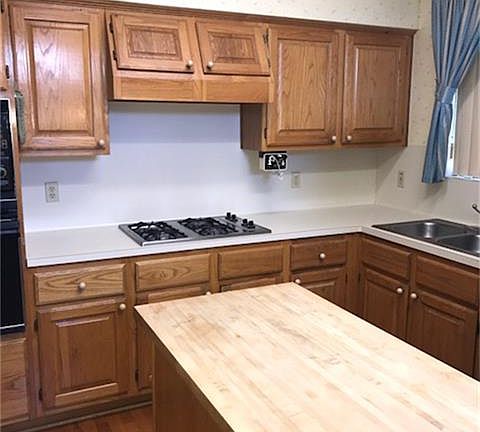 4th image of 810 Sunrise Knoll Way