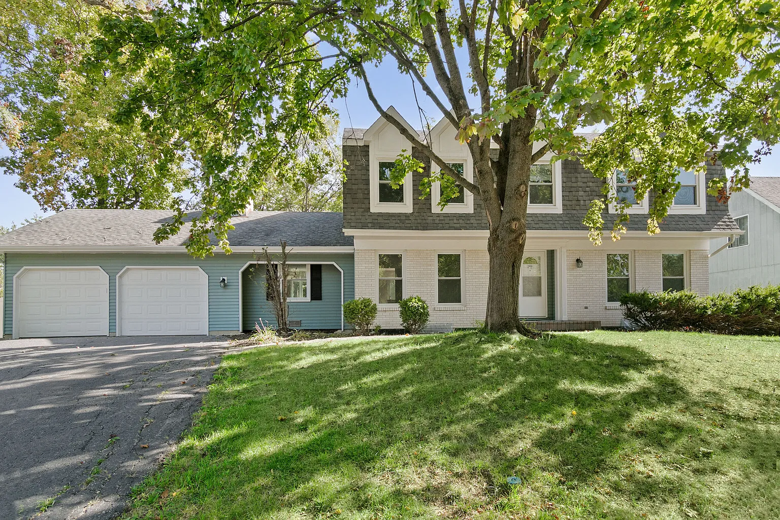 3667 Edward Dr photo 1
