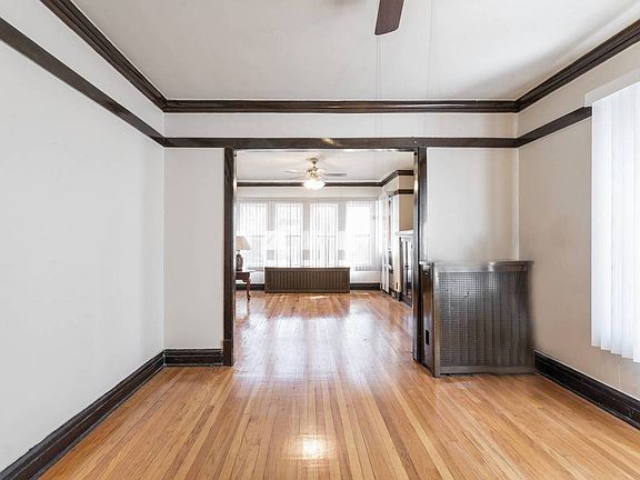 4th image of 4732 W Shakespeare Ave