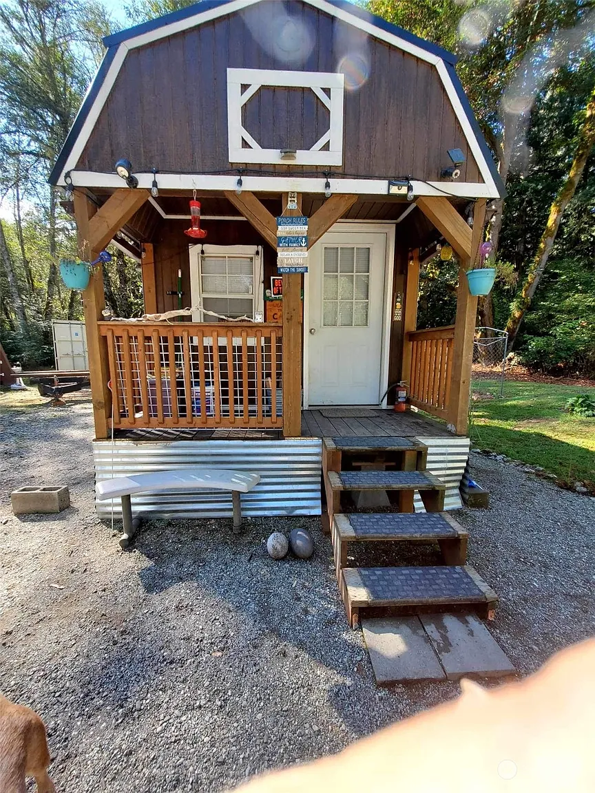 9829 Pandora Ct photo 1