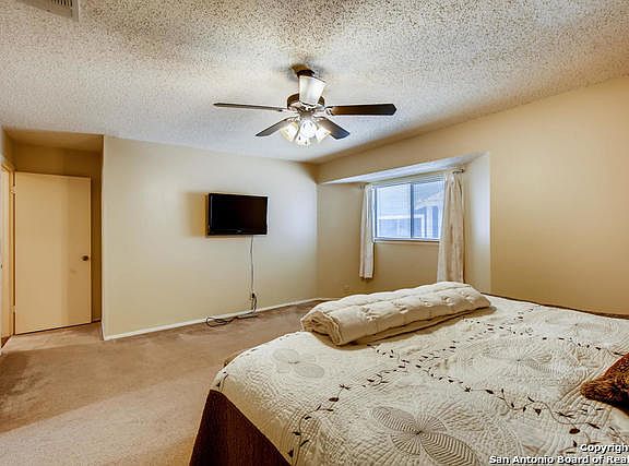 5th image of 8011 Chimney Trl