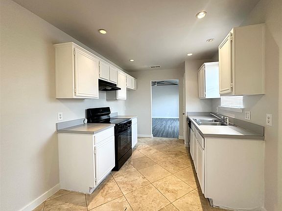 5th image of 6102 King William Dr